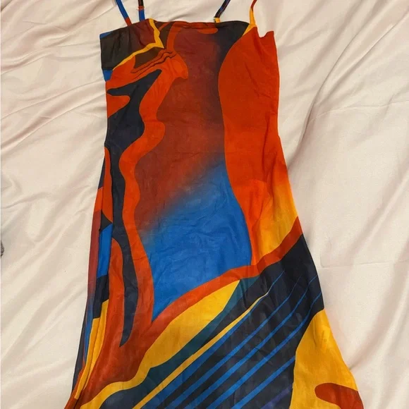 Colorful Strapless Abstract Dress - Picture 2 of 3